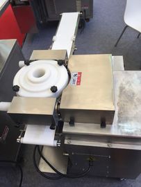 عربی / نان پیتا ماشین آلات غلتک فاصله کانونی 300mm عرض ISO9001
